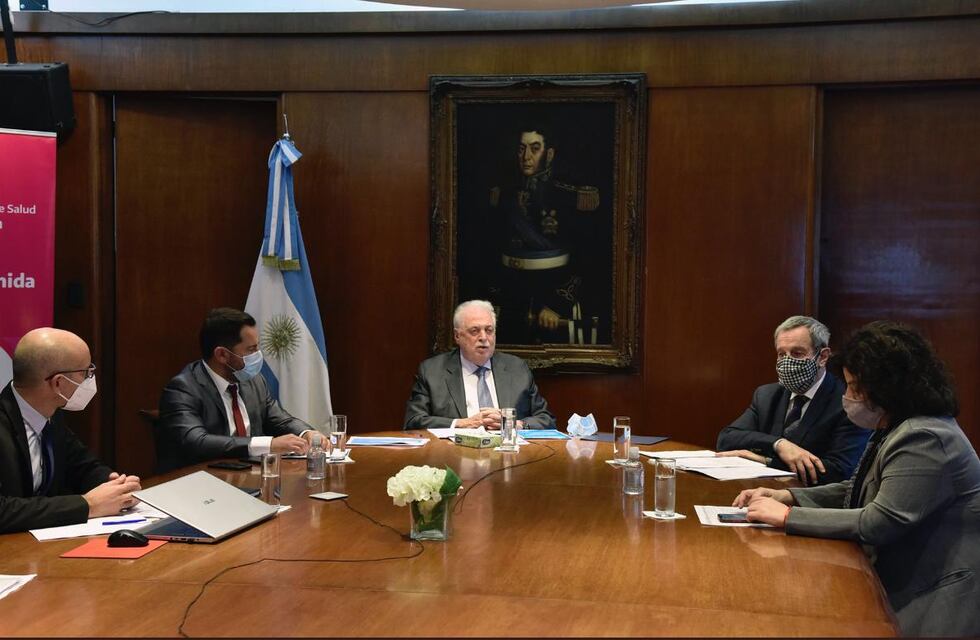 Ginés González García defendió su gestión ante Diputados y se quejó de las “falsas noticias”