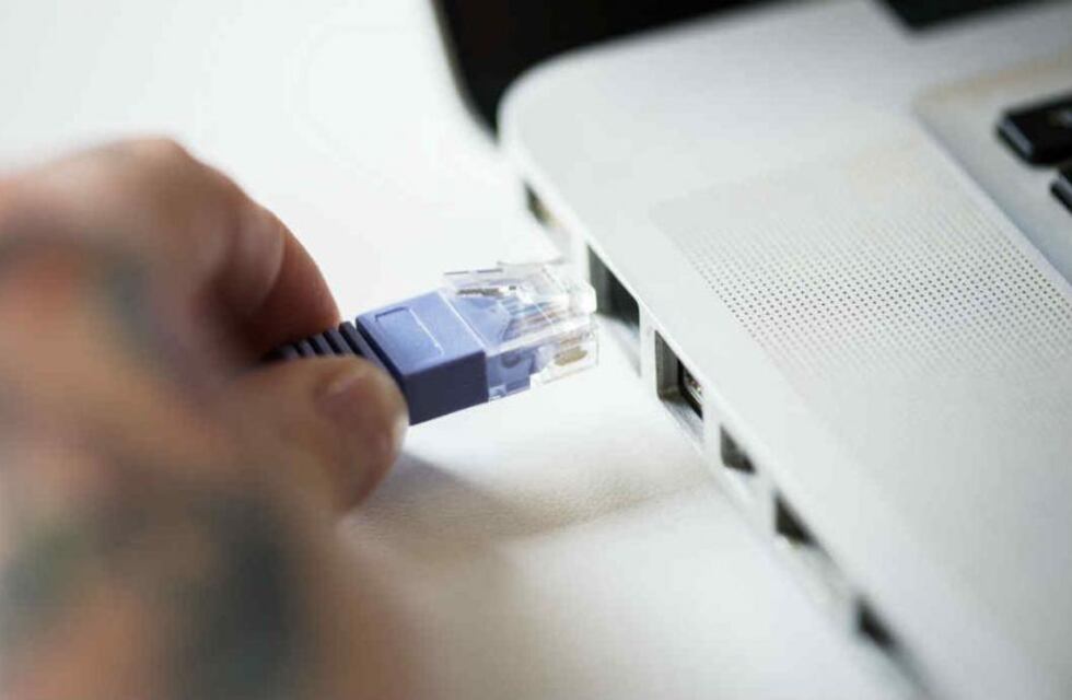 El Gobierno nacional ampliará la red de fibra óptica y los pequeños proveedores ponen reparos al anuncio