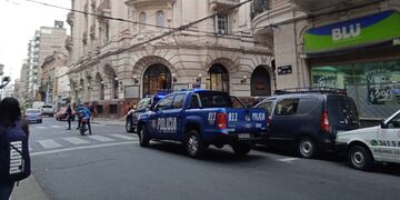 Cayó y murió un obrero de la construcción