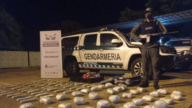 Santa Ana: secuestraron marihuana en un ómnibus.