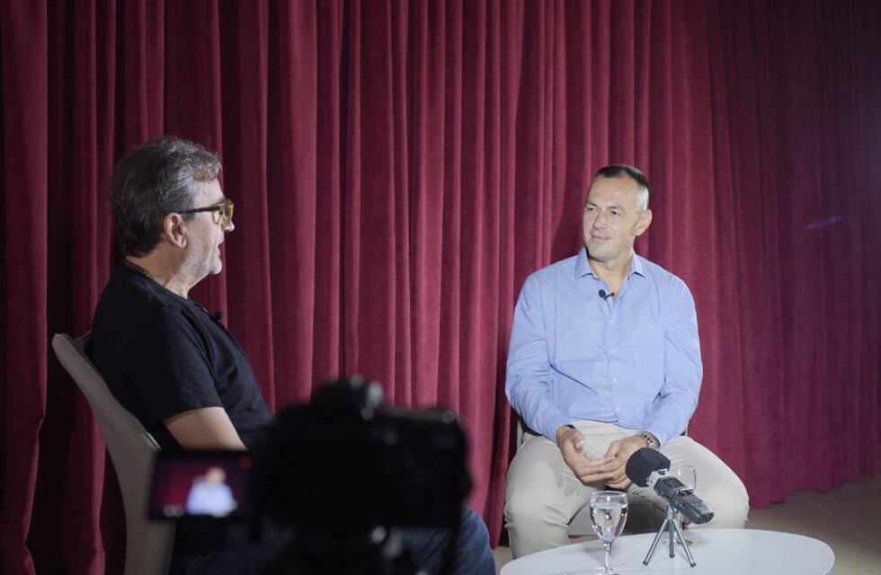 Se estrenó el primer episodio de El Lienzo, con Esteban Pivetta