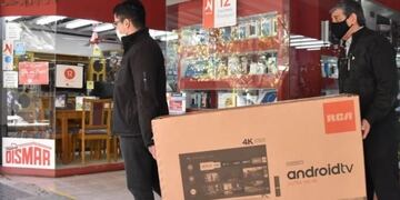 El tele de 55 pulgadas es el más elegido por los sanjuaninos.