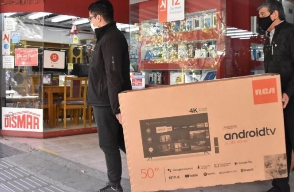 A dos meses del mundial, hay demanda de televisores en San Juan