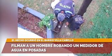 Un individuo quedó registrado en cámara cuando robaba un medidor de agua en Posadas.