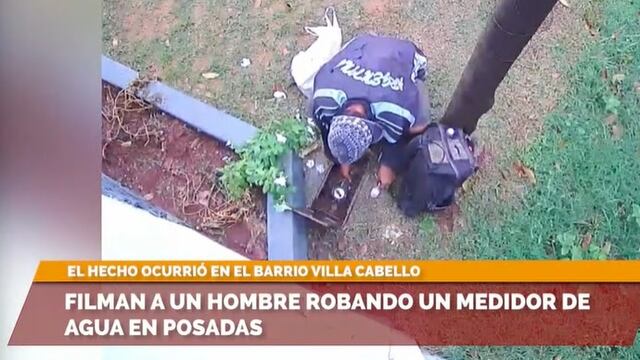 Un individuo quedó registrado en cámara cuando robaba un medidor de agua en Posadas.