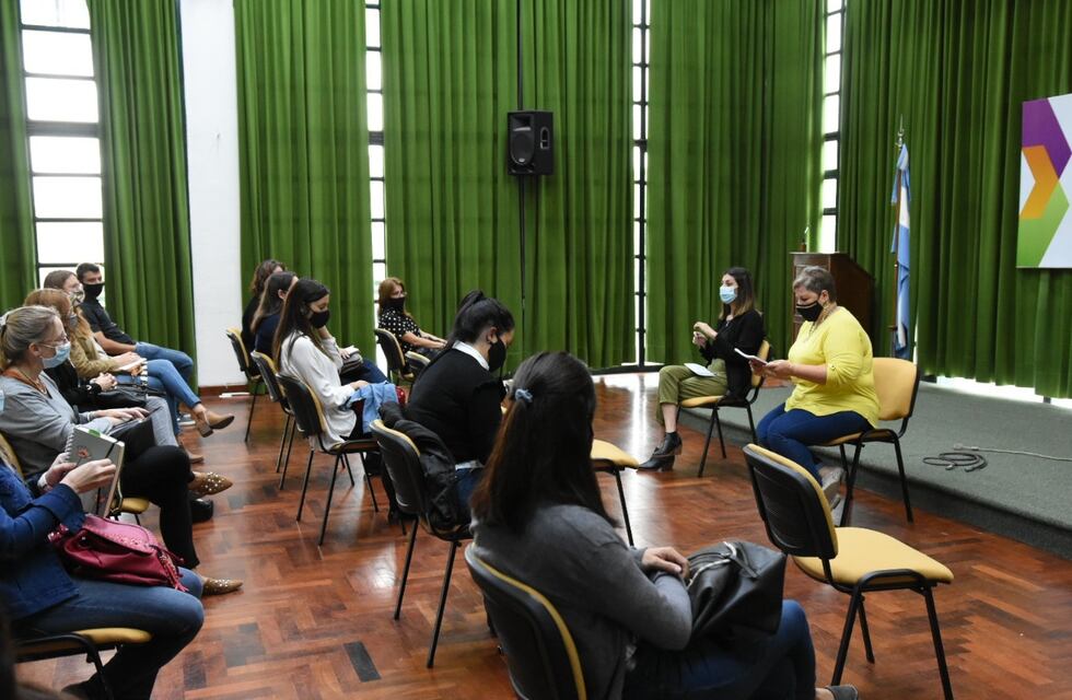 Capacitarán a más de 300 personas con el programa “Jóvenes con más y mejor trabajo”