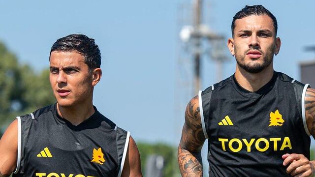 Paulo Dybala y Leandro Paredes fueron increpados por los hinchas de la Roma.