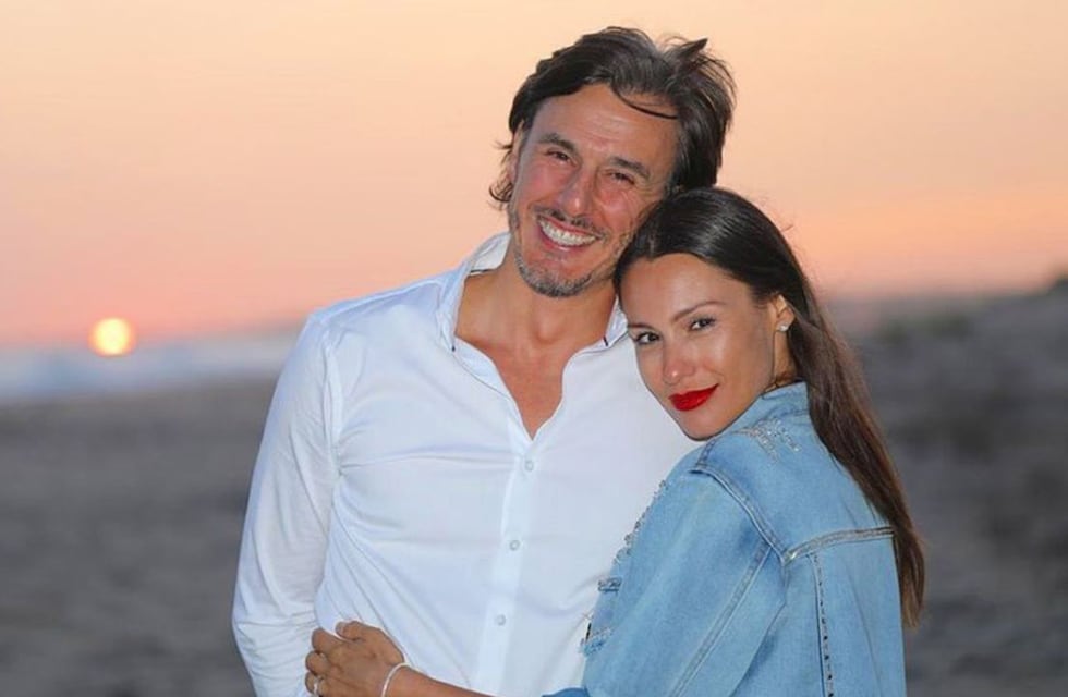 Los románticos mensajes entre Pampita y Roberto García Moritán por su cuarto aniversario de casados
