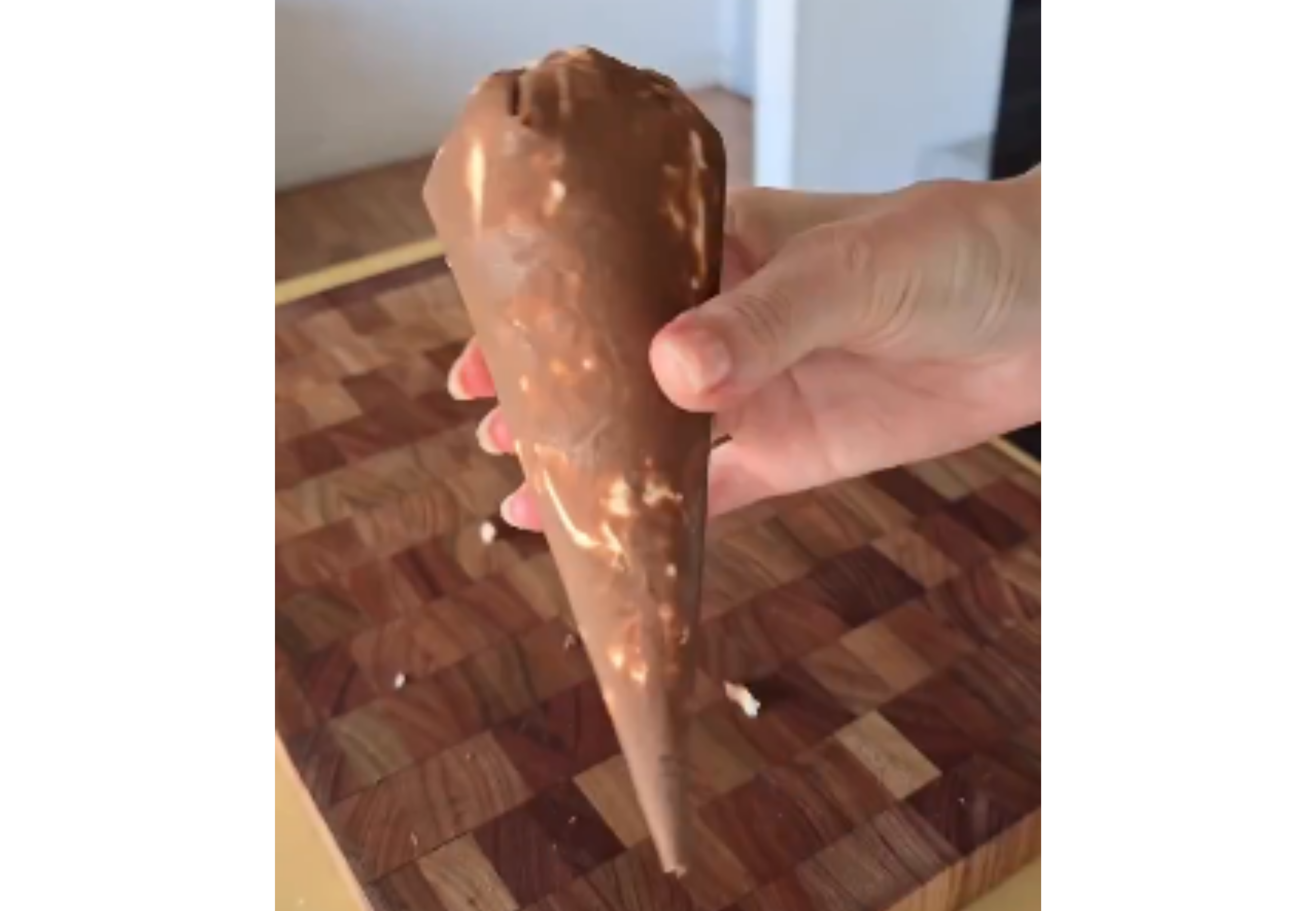 Cono helado casero muy fácil de hacer.