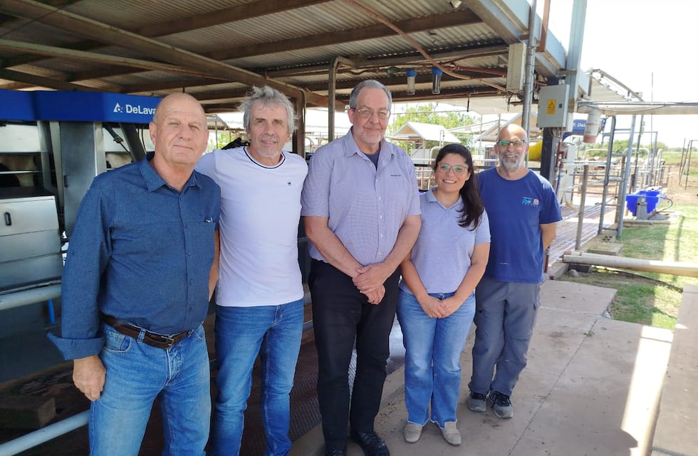 El vicepresidente de Asuntos Tecnológicos del CONICET visitó el Instituto de Investigación de la Cadena Láctea en INTA Rafaela