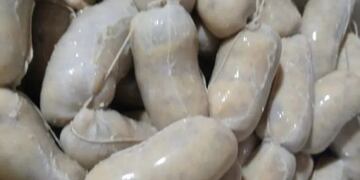 Las "chorilentas": una mezcla de polenta con carne que cocinan los comedores de Rosario.