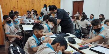 El Instituto Secundario San Nicolás de Flüe quedó inaugurado en Puerto Esperanza.