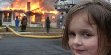 Qué fue de la vida de Zoe, la niña del famoso meme “Disaster Girl”.