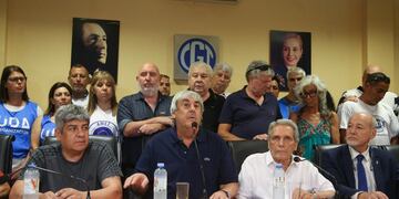 Pablo Moyano junto a los gremios docentes nucleados en la CGT