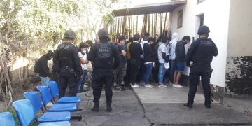 La Policía de Jujuy sigue desarticulando fiestas clandestinas cada fin de semana.