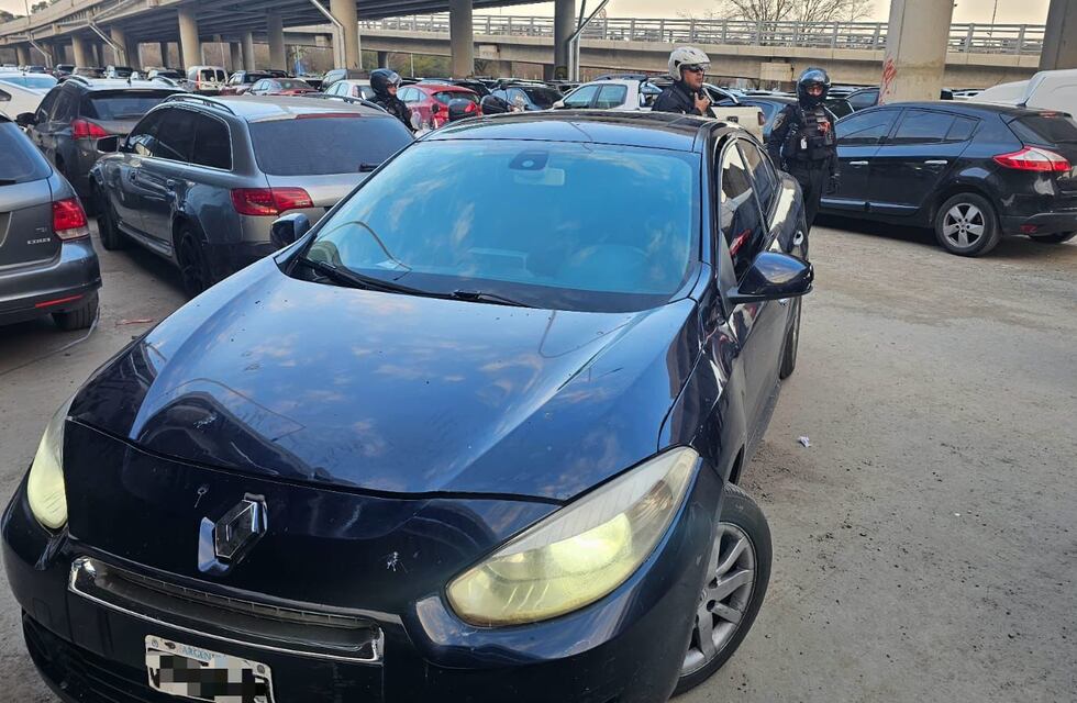 Córdoba: detuvieron a dos hombres con inhibidores en el partido de Los Pumas y All Blacks