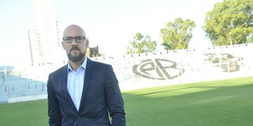"En el plantel tenemos jugadores para plasmar lo que pretendo", afirmó el DT Celeste.