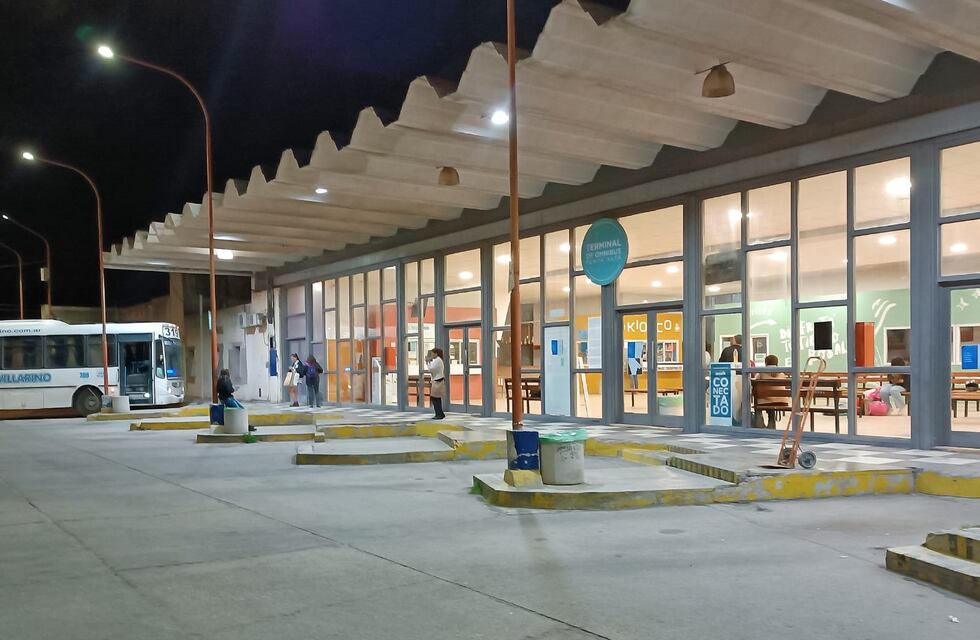 Punta Alta: colocaron nuevas luminarias LED en la Terminal de ómnibus