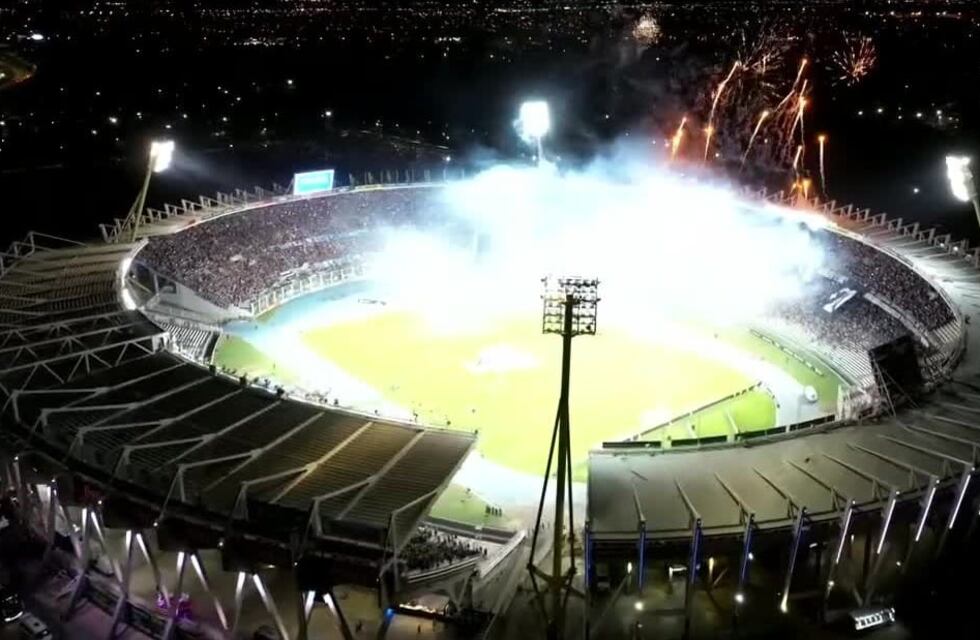 Deslumbrante desde los cuatro costados: el recibimiento para el Talleres-River