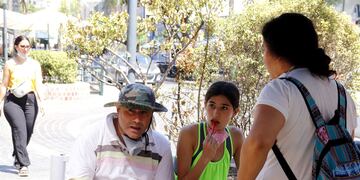 ID:6802048 Ola de Calor Carlos Paz. la gente se refresca como puede en el centro de la ciudad
yanina aguirre