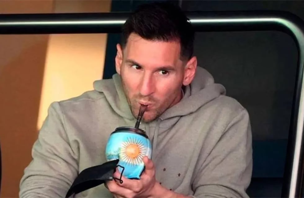 Mate en mano y video: un “clon de Messi” se hizo viral y confunde a todos en TikTok