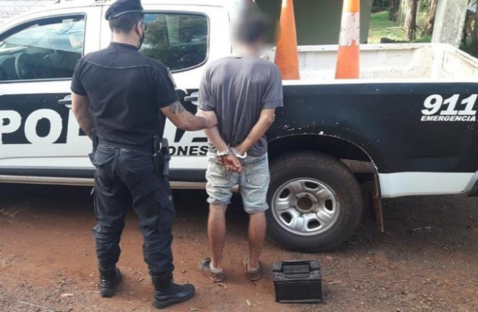 Terminó detenido tras robar una batería de un vehículo en Eldorado