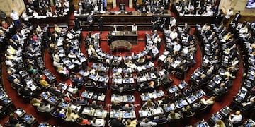 La política es otro rubro en donde queda en evidencia la desigualdad de género.