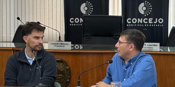 El Secretario de Infraestructura, Servicios y Ambiente, Ing. Nicolás Asensio junto con el Presidente del Concejo Municipal de Rafaela, Lisandro Mársico