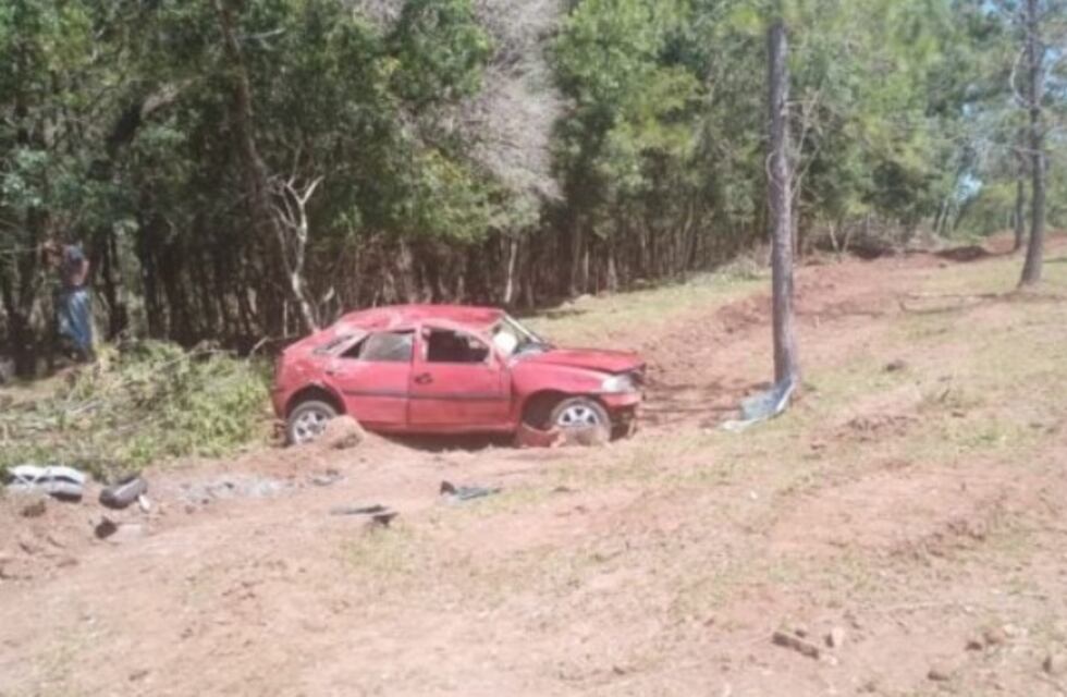 Leandro N. Alem: automovilista herido tras despistar con su vehículo