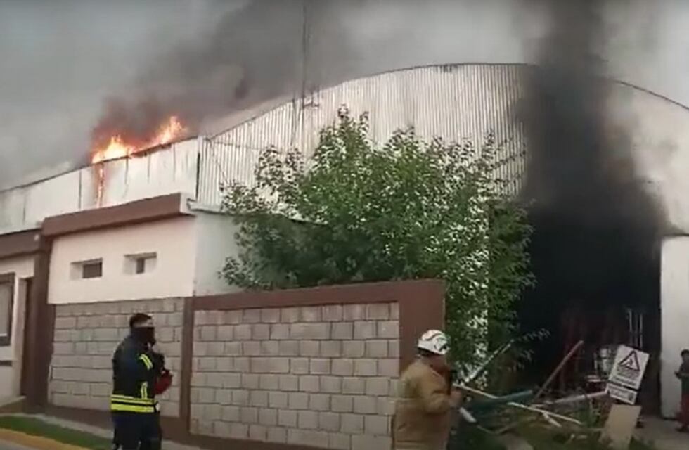 Valle Hermoso: se quemó un galpón de obras públicas