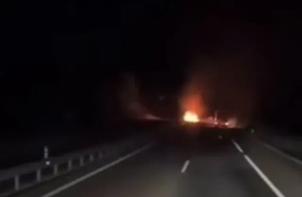 Se conoció el impactante video en el que encontraron el auto de Diogo Jota: fuego, noche y ruta