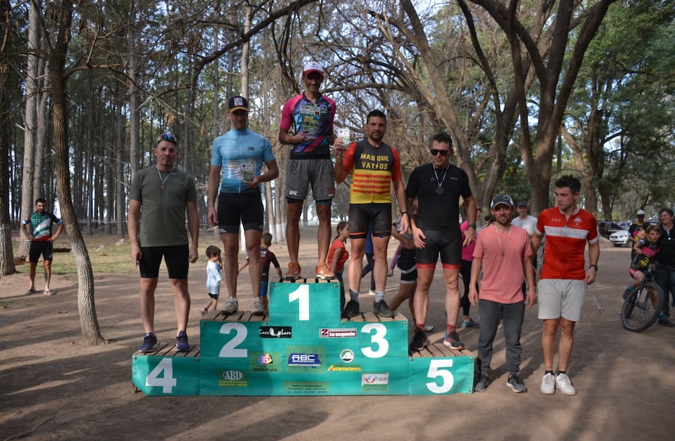 Leonel Badino fue tercero en la cuarta fecha del Campeonato Dos Provincias de Mountain Bike