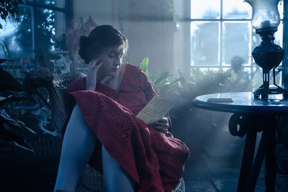 La película es de origen británico y estadounidense.