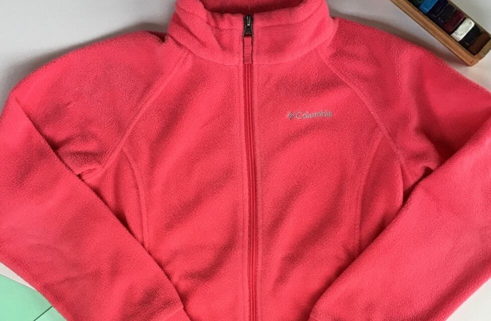 ¿Conviene comprar en Chile?: esto es lo que vale un polar Columbia