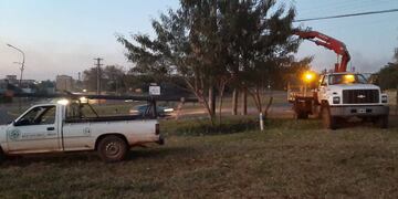 Oberá: un hombre incendió un poste de luz y gran parte de la ciudad terminó sin suministro.