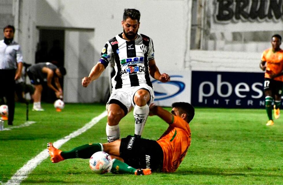 Central Córdoba empató 1 a 1 con Banfield en Santiago