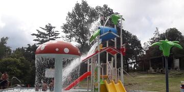 "Complejo Recreativo 7 Cascadas" en La Falda. (Foto: archivo).