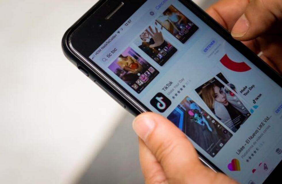 Generación Z: cuando TikTok se convierte en el nuevo CV frente al colapso laboral