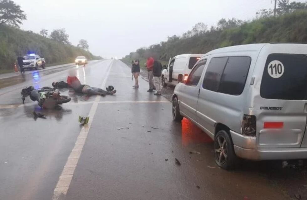 Choque entre un auto y una moto en Guaraní: hay dos heridos