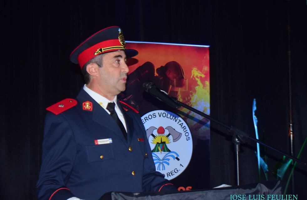 Arnaldo Cabrera es el nuevo Jefe del Cuerpo Activo de Bomberos Voluntarios de Arroyito