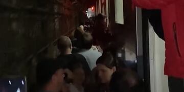 Evacuación de pasajeros en la línea A