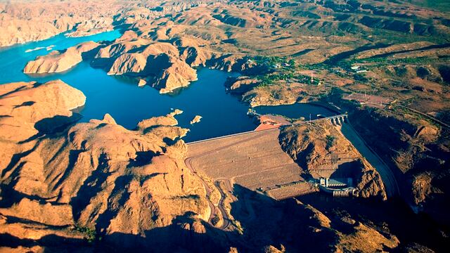 Los Reyunos. Rescataron a una mujer que casi muere ahogada por la crecida del río Diamante.