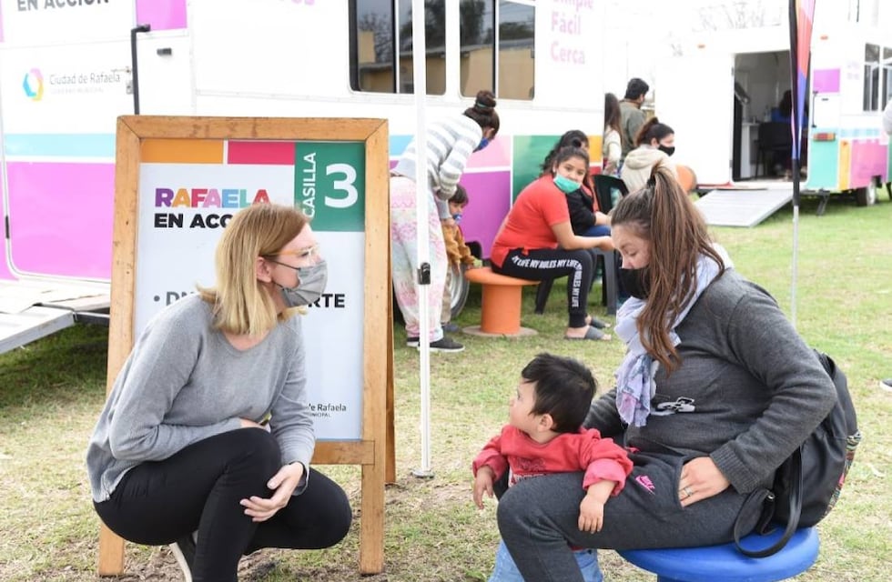 Amalia Galantti recorrió Rafaela en Acción, instalado en el Zazpe