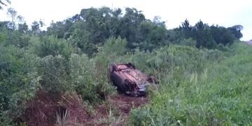 Un menor de edad alcoholizado atropelló y mató a un motociclista en Salto Encantado.