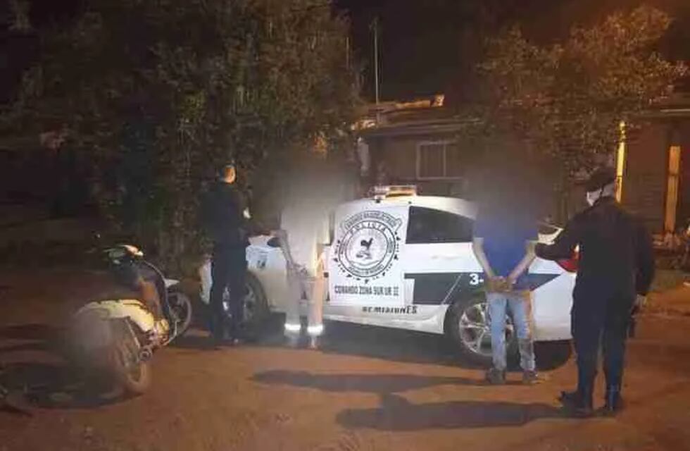 Circulaban ebrios en una motocicleta y fueron demorados