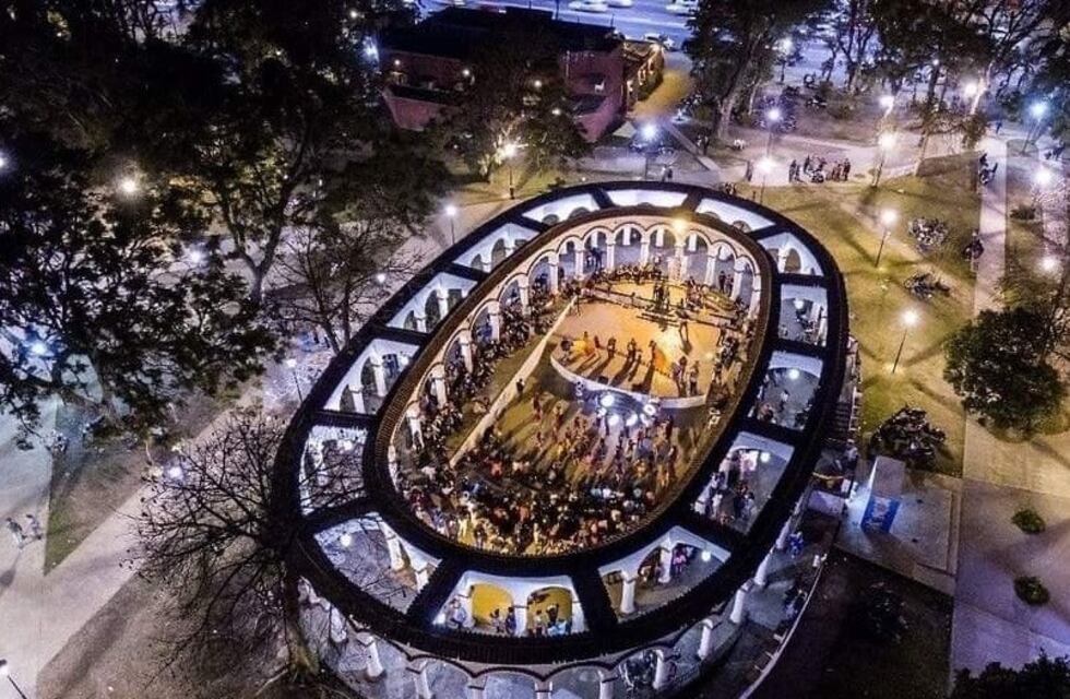 El Piletón del Parque Avellaneda es escenario de muchos artistas tucumanos