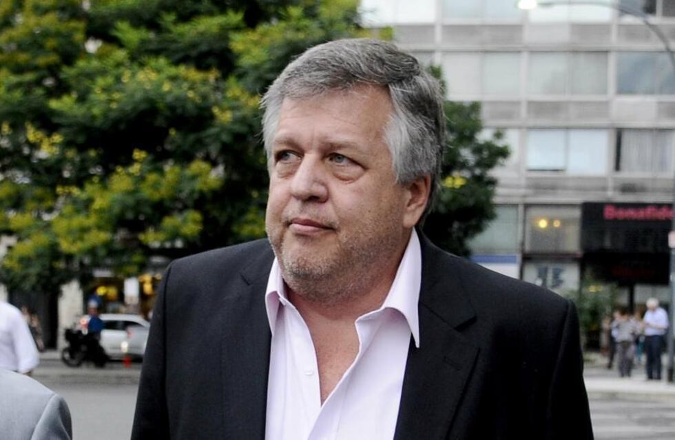 El fiscal Carlos Stornelli investigará a la titular de Migraciones y a funcionarios bonaerenses por el aislamiento en hoteles