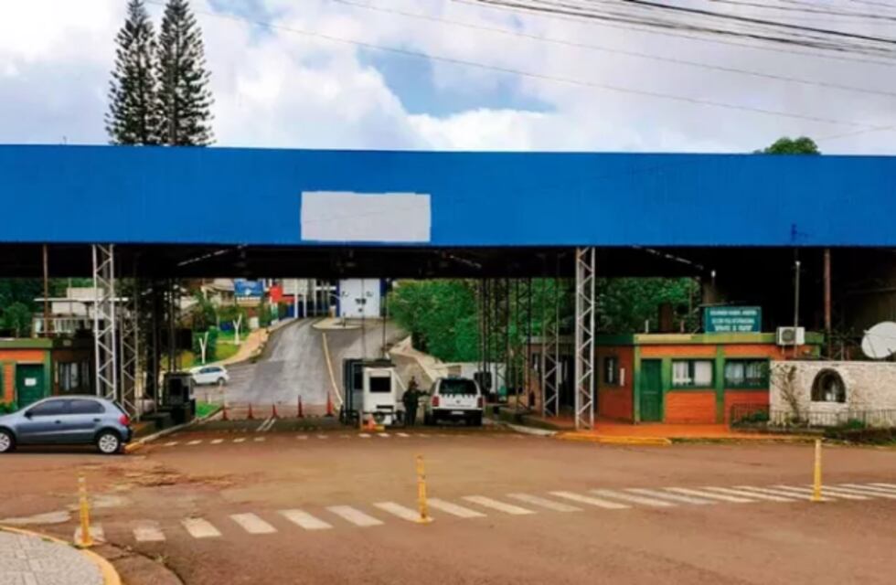 Bajó la demanda de reales en la frontera de Bernardo de Irigoyen