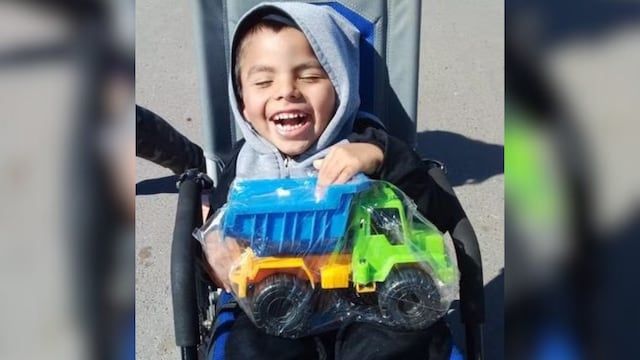 Robaron la silla de ruedas de un niño mendocino con parálisis cerebral y piden ayuda para recuperarla.