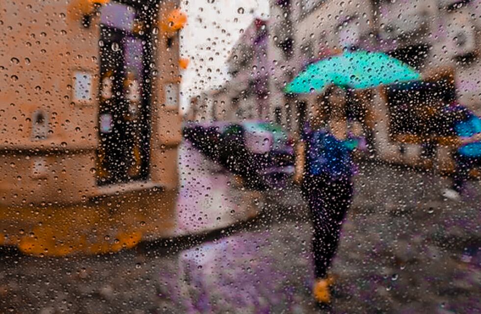 Sigue la alerta naranja por la lluvia: qué pasará el fin de semana ¿Se suspende el Lollapalooza?